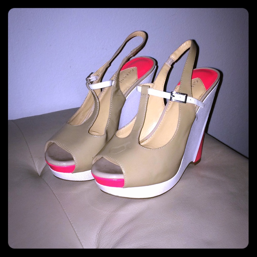 Gianni Bini, platform shoe NEW!